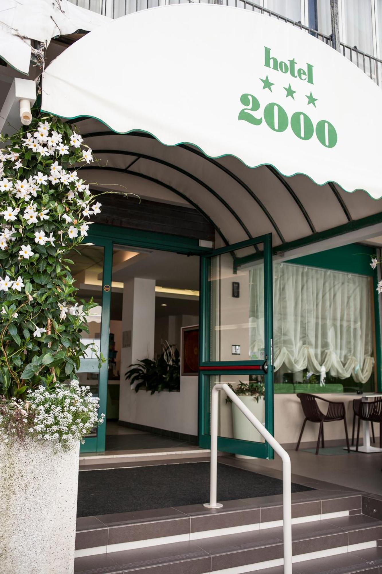 Hotel 2000 ริมินี ภายนอก รูปภาพ