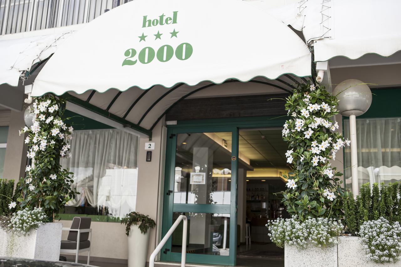 Hotel 2000 ริมินี ภายนอก รูปภาพ